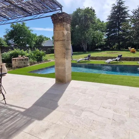 Villa Loue Vigneronne De Charme Recemment Renovee 14 Couchages Marsillargues