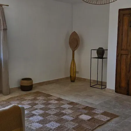 Loue Vigneronne De Charme Récemment Rénovée 14 Couchages Villa *